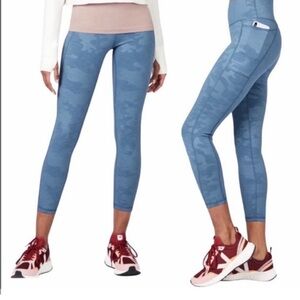 Sweaty Betty Light Blue Camo Sculpt 7/8 Leggings L